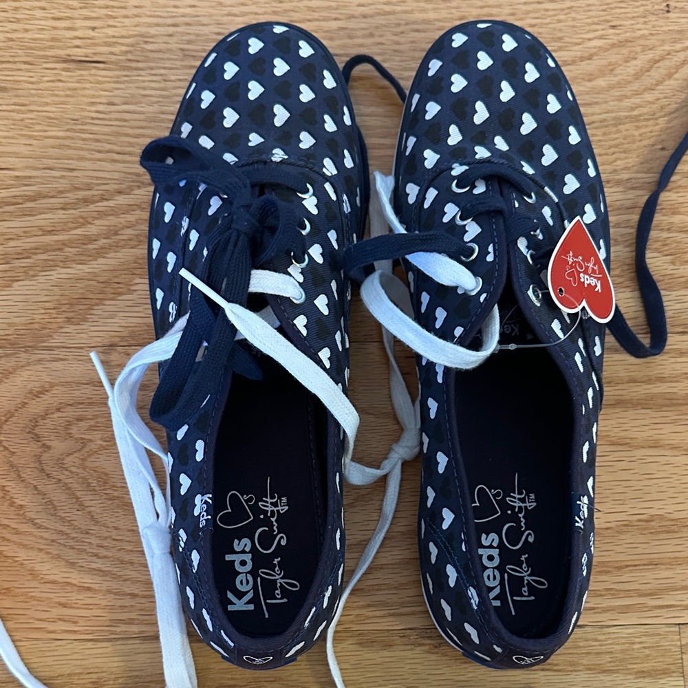 Brand new Taylor Swift KEDS denim material with white and black hearts
